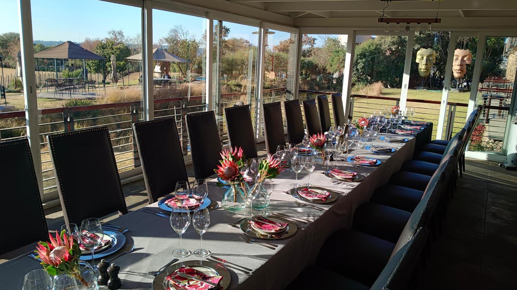 Riboville Boutique Hotel And Restaurant Midrand Exterior photo
